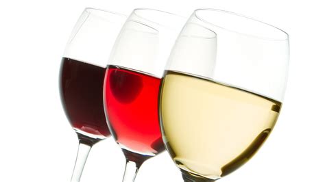 paharul potrivit  functie de tipul de vin mai mult decat profesie