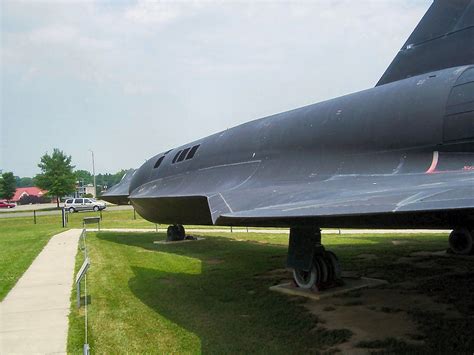 lockheed sr  blackbird walk  english