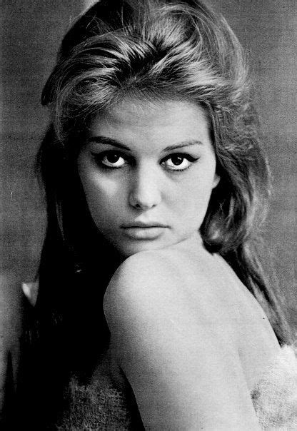 pin on claudia cardinale Клаудиа Кардинале