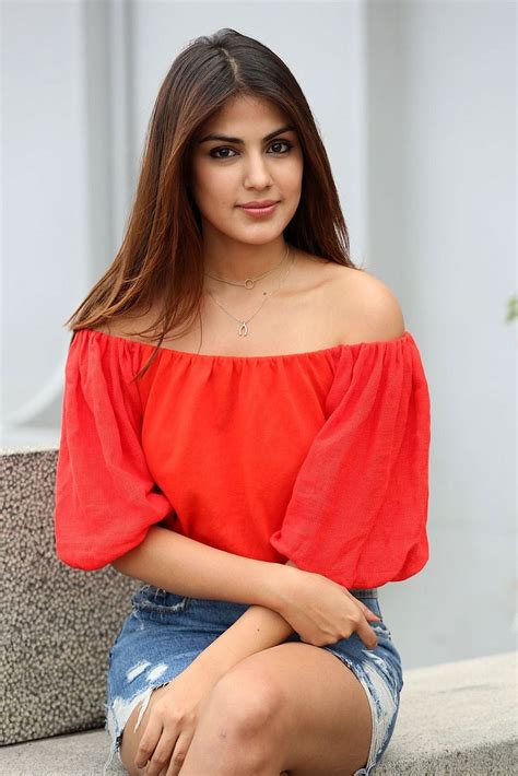 Rhea Chakraborty Displays Her Sexy Legs And Toned Midriff In Her Latest