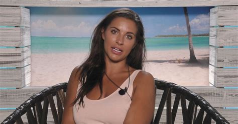 Love Island S Jessica Says It S Weird Waking Up Without Dom Amid