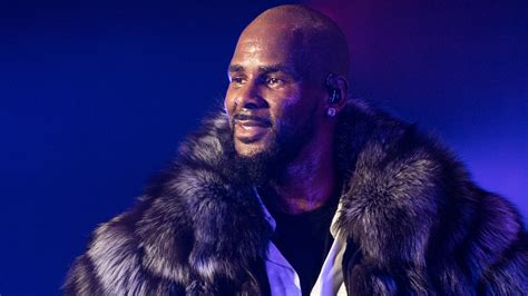 R Kelly’s Two Decade Trail Of Sexual Abuse Accusations The New York