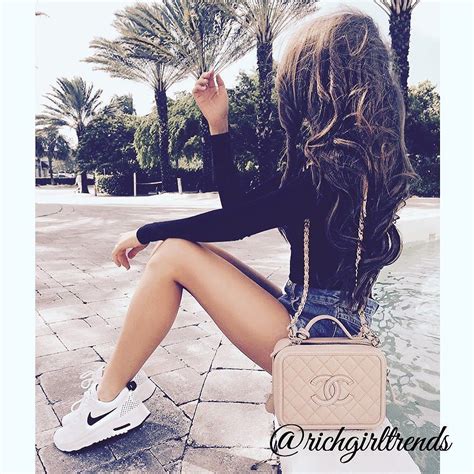 richgirltrends girl trends rich girl instagram posts