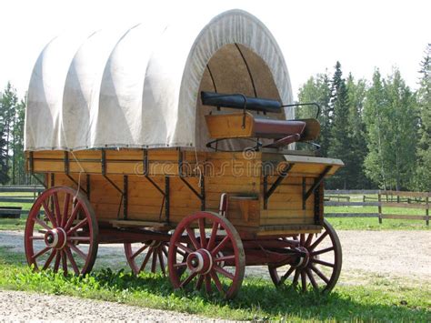 covered wagon side view stock photo image  covered