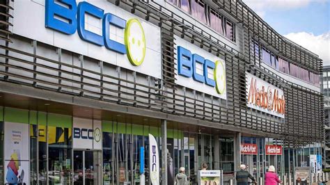 elektronicaketen bcc failliet winkels en webshop blijven voorlopig open financieel telegraafnl