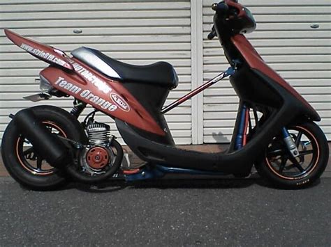 pin  gianfranco santaniello  scooters scooter moped motorcycle