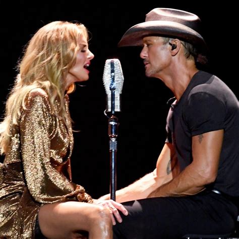 The Sexy Photo Of Tim Mcgraw And Faith Hill That S Turning Heads