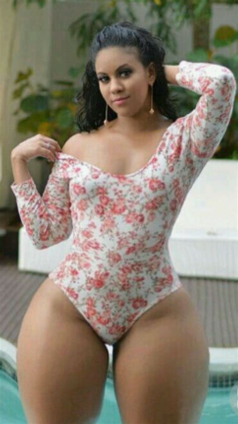 pin by 👑blueph🔥re on her⏳super thick and curvy in 2019 big hips thighs big hips women