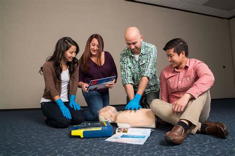 emergency  response training  save  life emergency