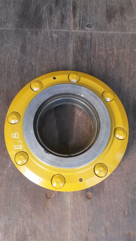 flange front axle  cat   spares