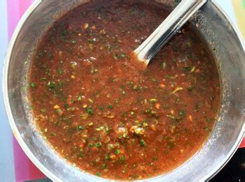 homemade fresh spicy salsa recipe quick easy mexican salsa