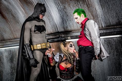 Batman And The Joker Get Blown By Harley Quinn Porn Pic