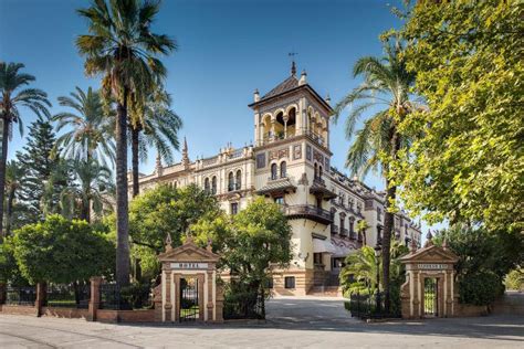 hotel alfonso xiii  luxury collection hotel seville  spain room