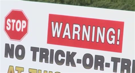 Sex Offenders File Suit Over Ga Sheriff’s ‘no Trick Or Treat’ Signs