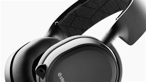 steelseries updates  arctis headphone lineup  offers standalone gamedac