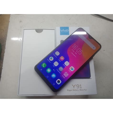 handphone hp vivo  gb fullset  hf  seken