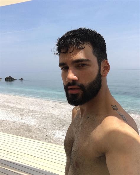 Hairy Men Beautiful Men Faces Sex On The Beach Hairy Chest Men In