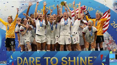the u s women s national soccer team just won the world cup and twitter s losing it glamour
