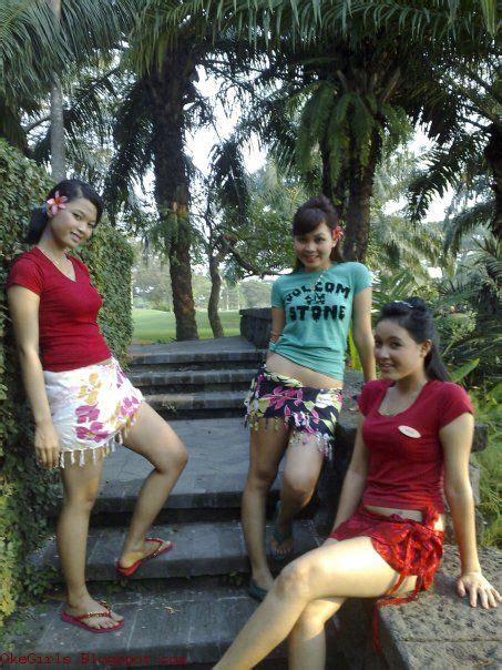 indonesian sexy woman spg mobile