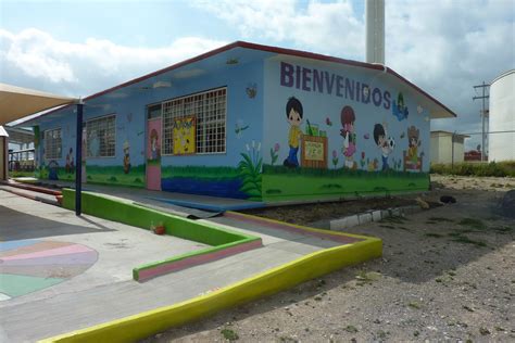 Murales Javitz Jardin De Niños Mexico Libre