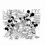 Maus Micky Duck Ausmalbilder Goofy Minnie Familie Katrien Freunde Duckstad Malvorlagen Meer sketch template