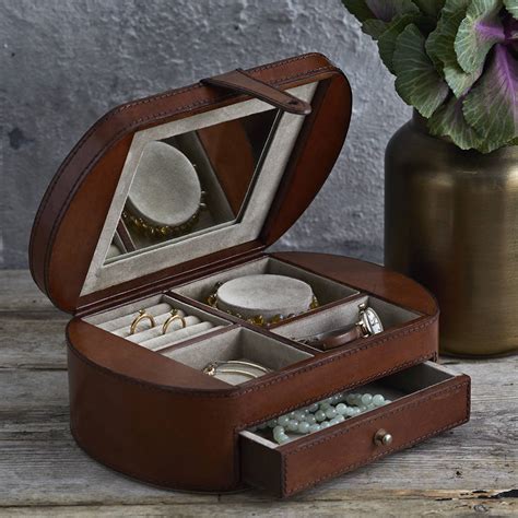 personalised leather vintage jewellery box  life  riley notonthehighstreetcom