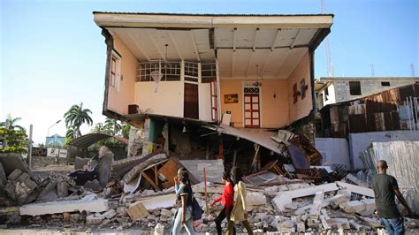 explainer  earthquakes   devastating  haiti ktla