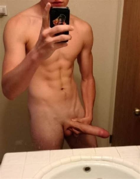 fit nude twink with a large penis nude horny guys