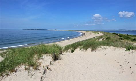 top rated beaches  rhode island planetware