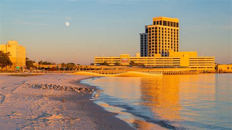 top  biloxi beach biloxi cottage rentals  night vrbo