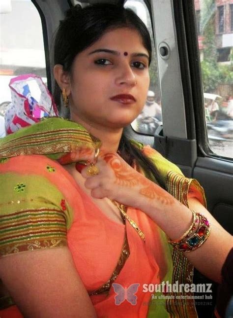 South Indian Glamour Actress Saree Photos 10 South