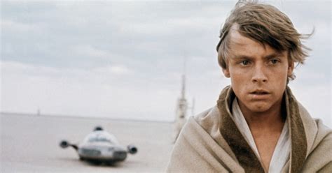 Mark Hamill Suggests Luke Skywalker Is A Virgin In Star Wars
