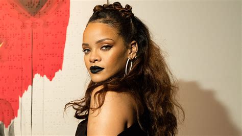 rihanna to launch makeup brand fenty beauty with lvmh hollywood reporter