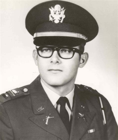Gary L Miller Vietnam War U S Army Medal Of Honor Recipient