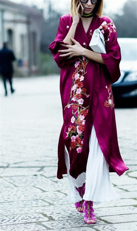 De Jour Comme De Nuit On Adopte Le Kimono Tout L été