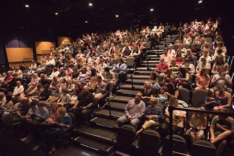 Theatre_Audience_2017 - Northbrook Park District