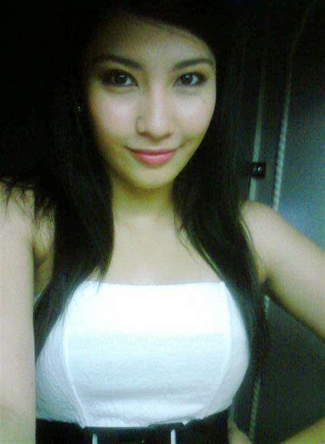 Sexy Asian Women Beautiful Asians Cute Asian Girls