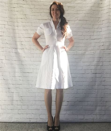Vintage 40s White Nurse Uniform Dress M Puff Sleeve Hip