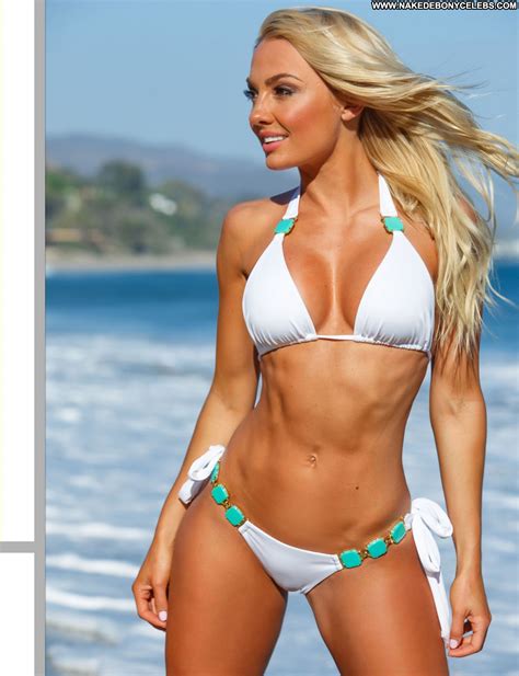 Brooke Evers Model Fitness Celebrity Australian Babe Posing Hot