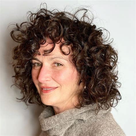 20 Best Haircuts For Women Over 50 With Thick Hair