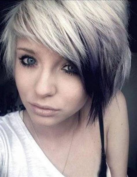 the best variations of the emo hairstyle for women viewkick