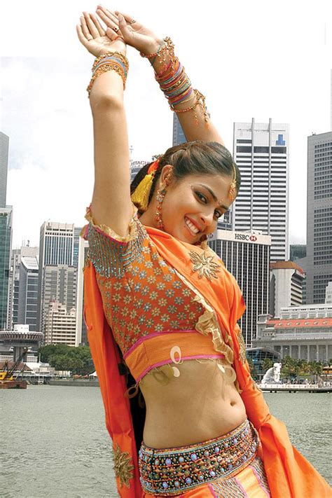 indian hot actress pictures bollywood hot actress genelia d souza