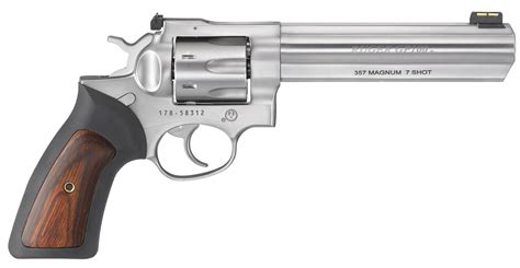 ruger gp  magnum  shot double action revolver    barrel sportsmans outdoor