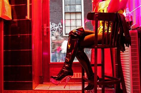 amsterdam red light district sex workers set to be banned from windows