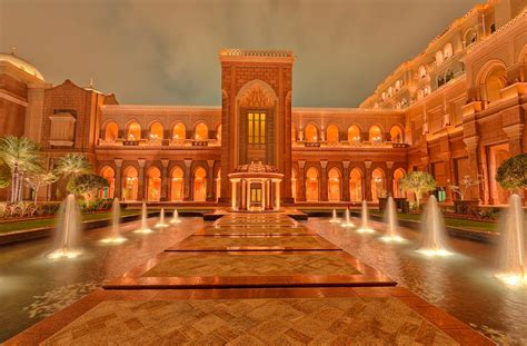 expensive hotel   world emirates palace abu dhabi