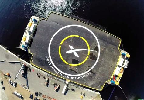 spacexs floating drone ship  launch pad braced  hurricane matthew