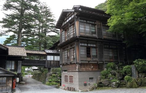 oldest hotels   world   japan