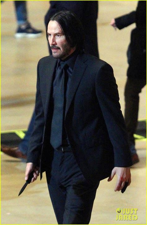 photo keanu reeves john wick 3 grand central station 01 photo