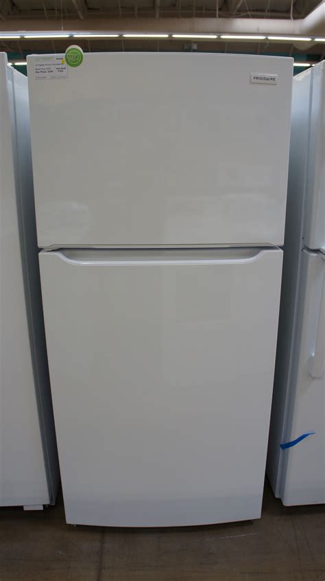 frigidaire fftrvw  cuft top freezer refrigerator appliances tv outlet