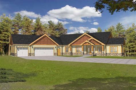 craftsman ranch  law suite house plans home design